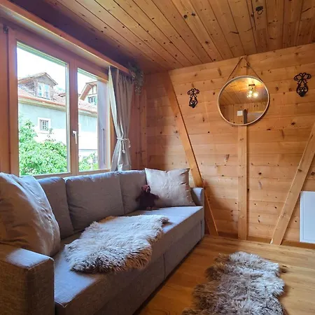 Alpine Loft, Central, Balcony, Parking, Family,ps5 Lägenhet