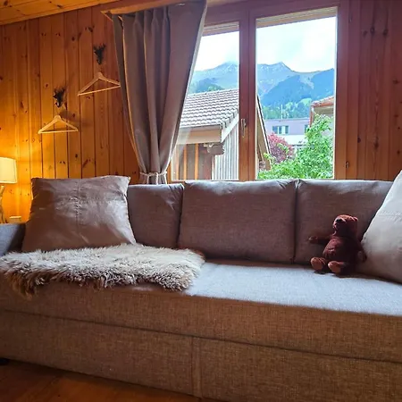 Alpine Loft, Central, Balcony, Parking, Family,ps5 * Frutigen