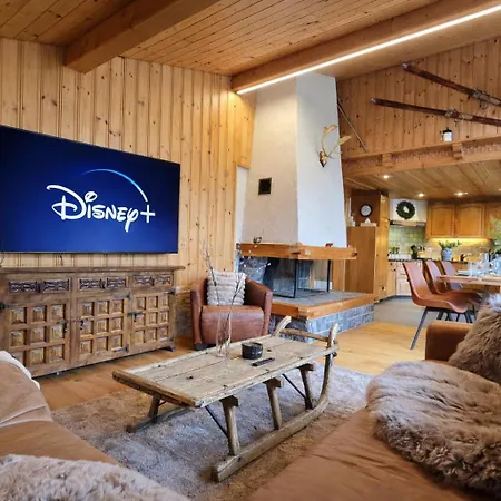 Alpine Loft, Central, Balcony, Parking, Family,ps5 Apartament Frutigen